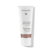 Crème de Jour Régénérante Intensive Dr. Hauschka: Améliore la fermeté de la peau en perte d’élasticité, lisse et renforce l’épiderme Dr. Hauschka Crème de Jour Régénérante Intensive