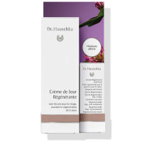 Crème de Jour Régénérante Dr. Hauschka : Soin lissant pour le visage, pour une peau visiblement plus lisse Crème de Jour Régénérante Dr. Hauschka